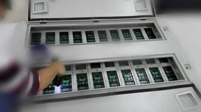 Road Street Outdoor P6 billboard led Wireless Advertising Pole Lamp 3