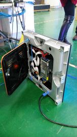 Energy - saving P3.91 High Refresh Rate HZ Indoor Led Screens Black SMD 3IN1 2121 Cree Chip