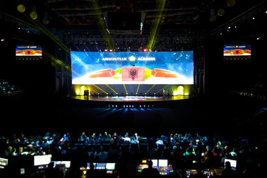 Newest product indoor SMD led screens 3D super clear,eye protected led screens