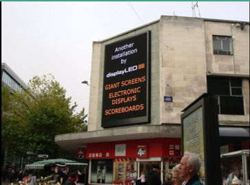 Electronic Outdoor Led Advertising Billboard P10 1R1G1B Aluminum or Iron