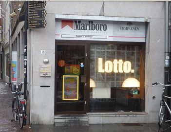 Hot sales products half transparent led display flexible led curtain display