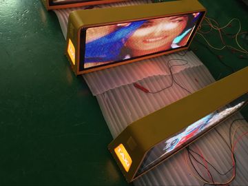 Easy installation taxi led advertising sign , wireless taxi top sign