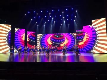 Thin Rgb Stage Background Big Outdoor Rental Led Screen Wall CE RoHS FC UL