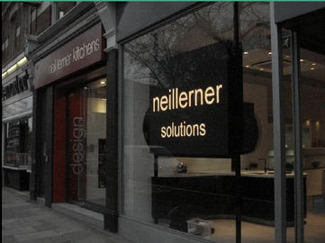 SMD 3 in 1 Indoor Led Screens Advertising P7.62 1R1G1B 1 / 8 Scan 220V / 50Hz