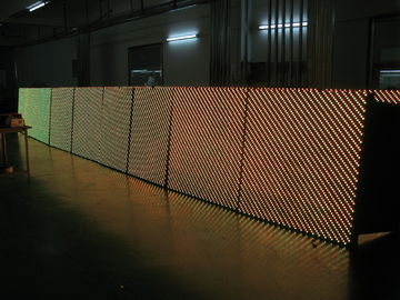 buy Red / Yellow / Green Tri Color Led Display Screens P16 2R1G 220V / 110V 1/4 Scanning online manufacturer